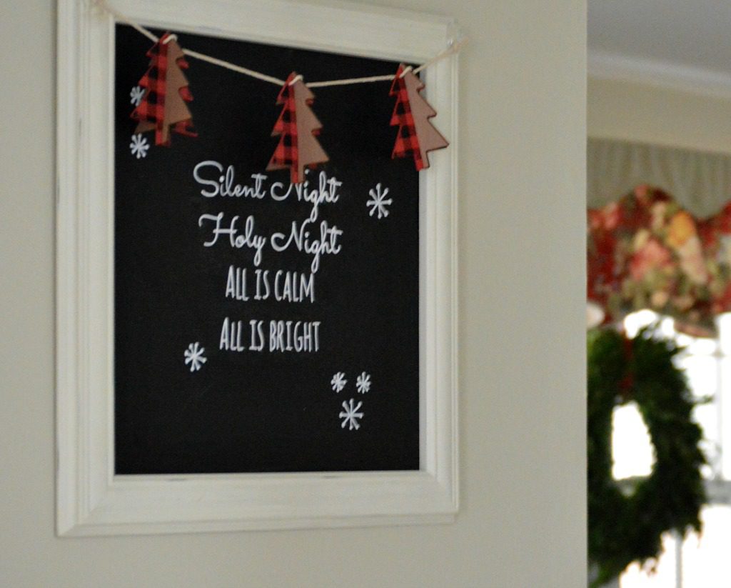 https://myfamilythyme.com/wp-content/uploads/2016/12/Christmas-chalkboard.jpg