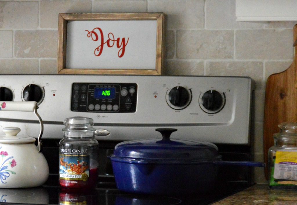 Christmas kitchen joy sign