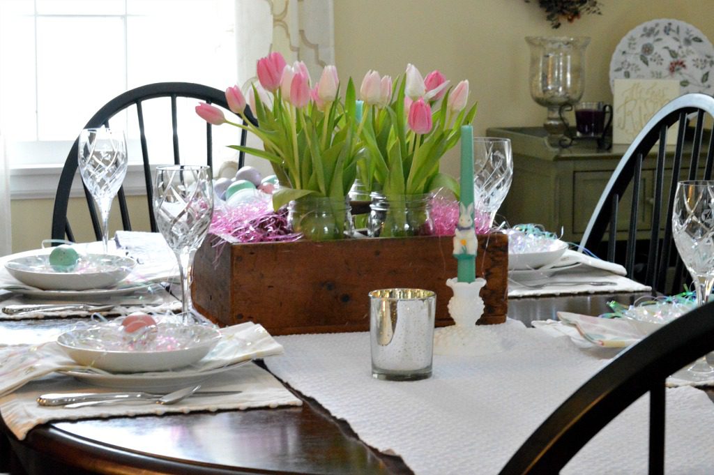 https://myfamilythyme.com/wp-content/uploads/2018/03/Setting-an-Easter-Dining-Table-8.jpg