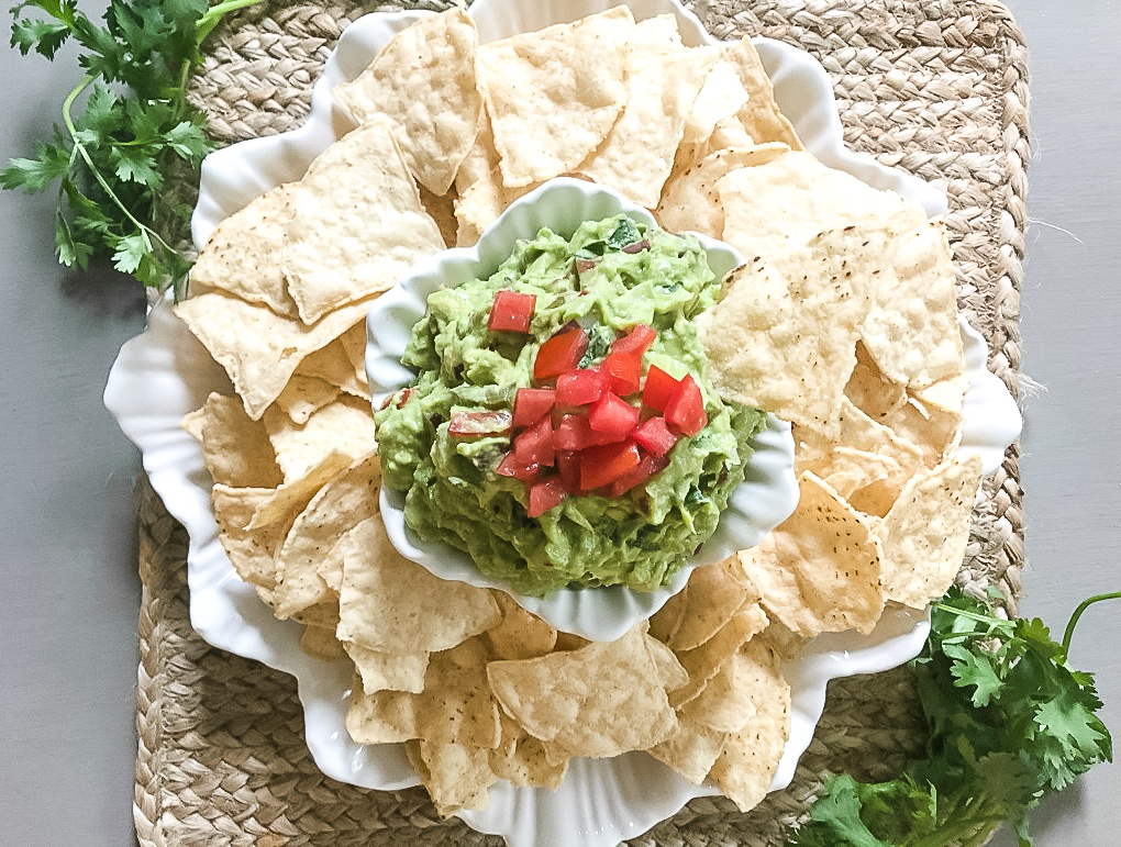 How to Make the Most Delicious Guacamole