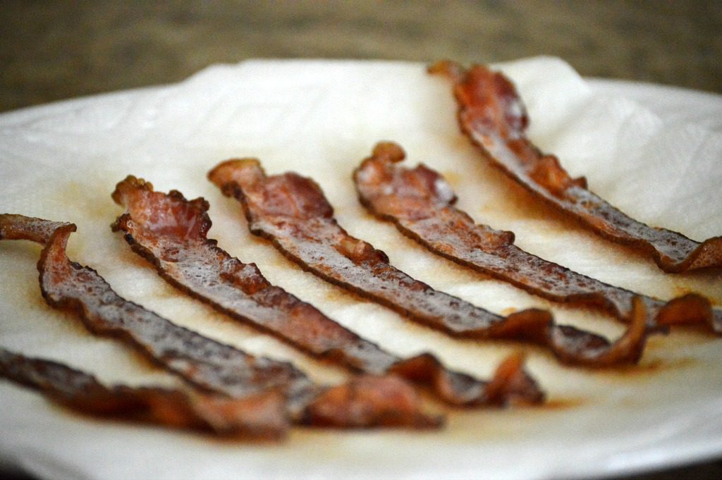 https://myfamilythyme.com/wp-content/uploads/2019/07/bacon-1.jpg