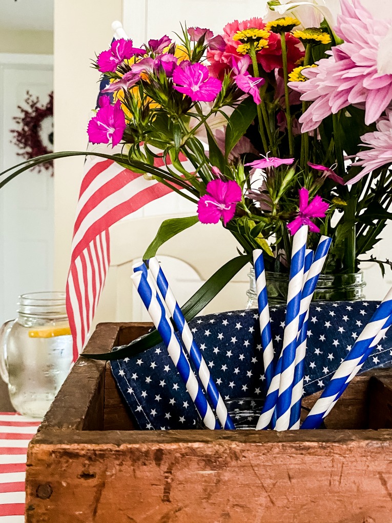 Creating A Festive Fourth of July Tablescape