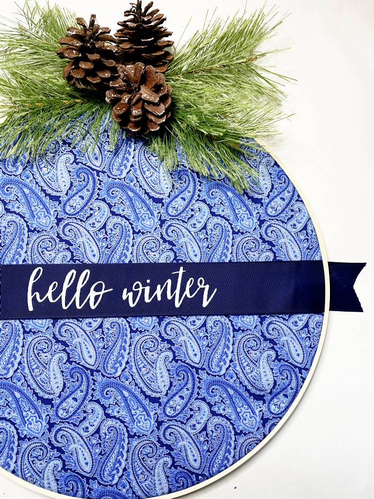 Easy DIY Embroidery Hoop Wreath With Fabric