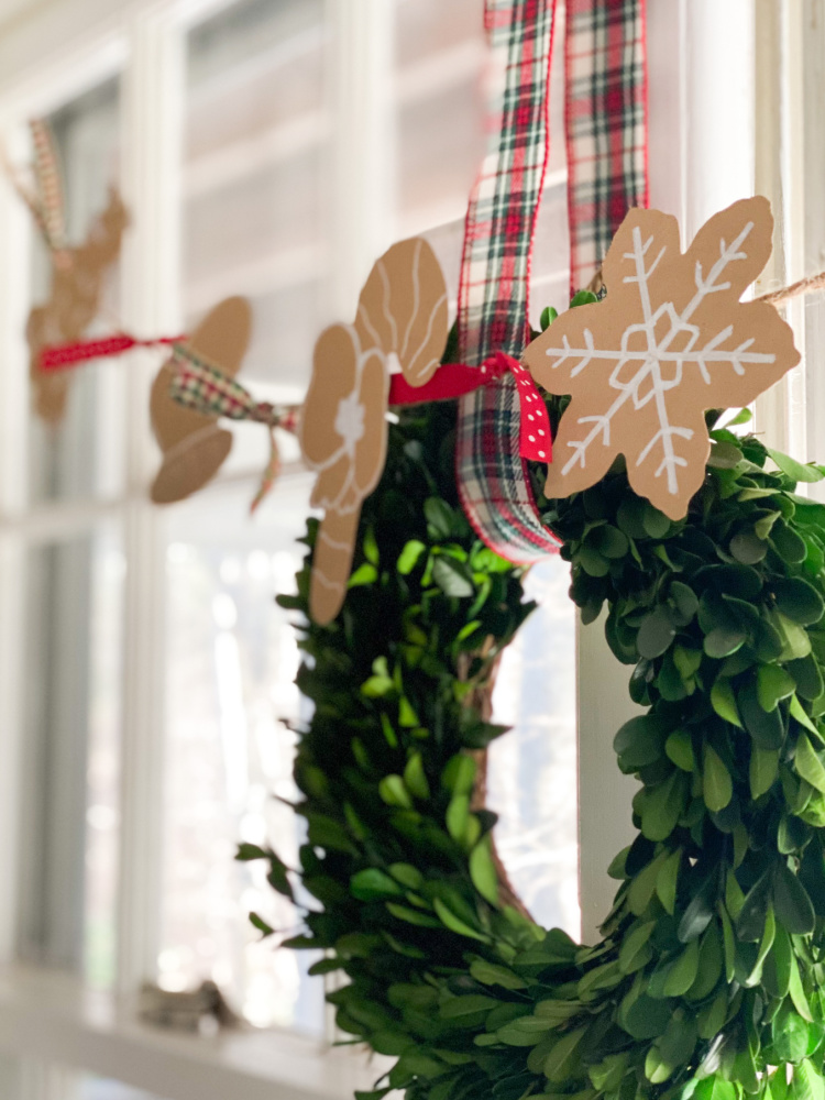 How to DIY a Cardboard Gingerbread Garland