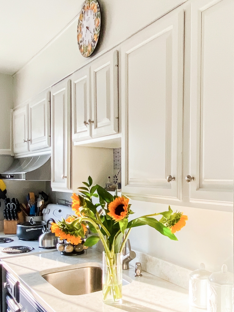 How to Paint Wood Kitchen Cabinets