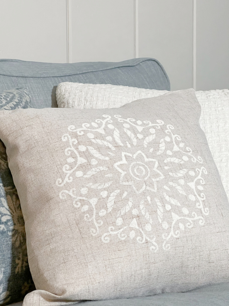 stenciled pillow cover with acrylic paint