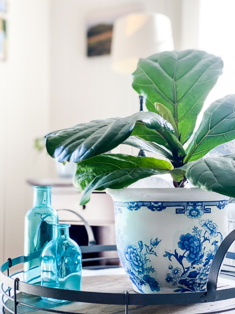 Paint a Glass Vase to Look Like Stoneware - Postcards from the Ridge