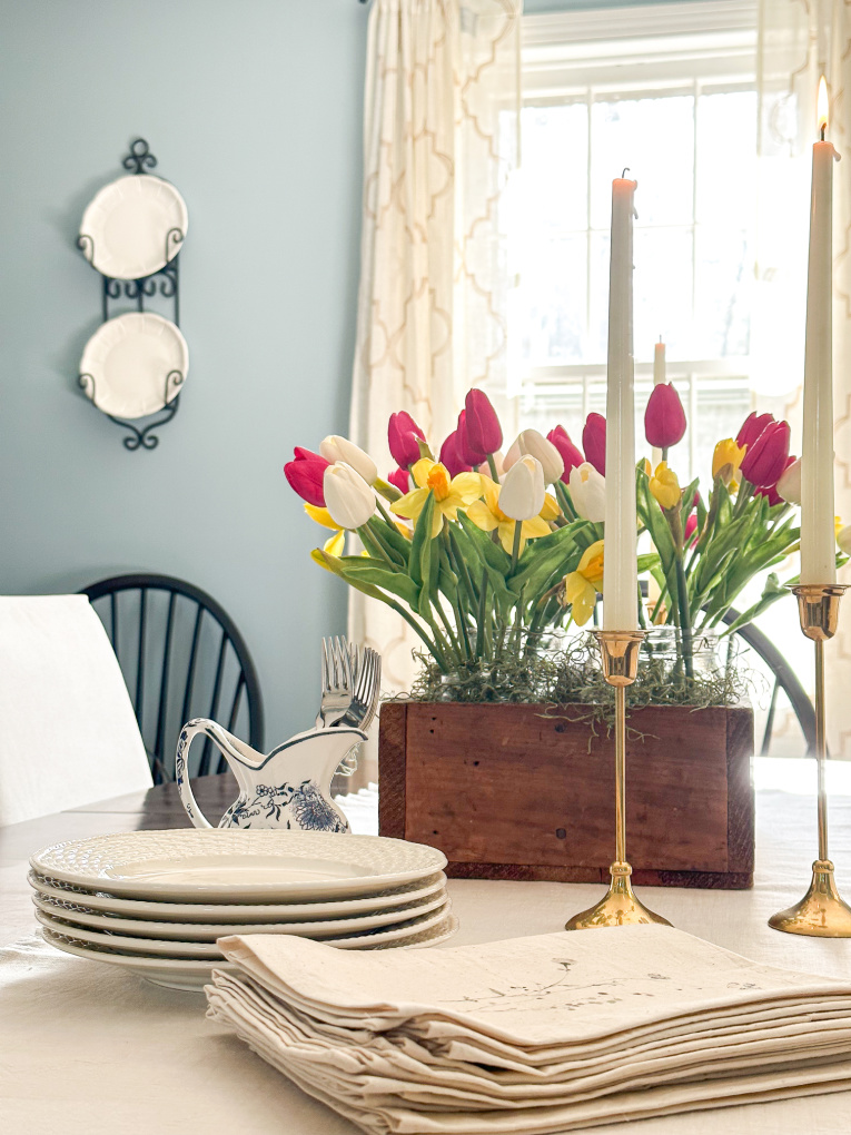 How to Make Flower Arrangements on a Budget - Cottage On Bunker Hill