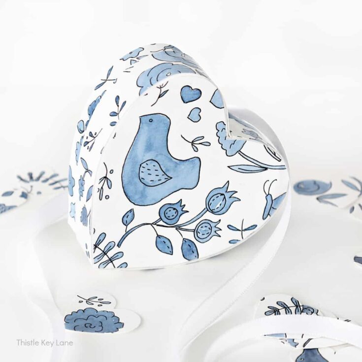 Image for How To Make A Chinoiserie Heart Box